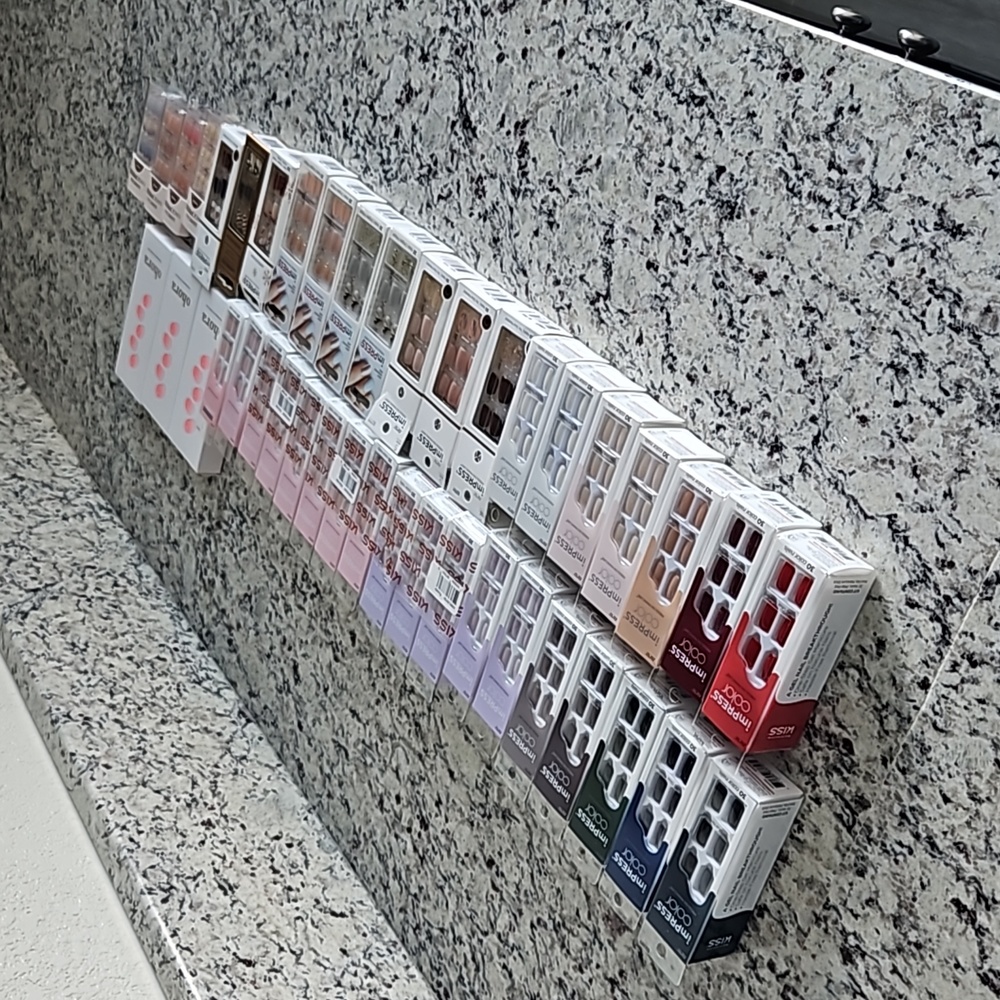 42 press on nails